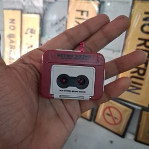 WORKING MINIATURE CASSETTE RECORDER KEYCHAIN KC WITH RECORD, PLAY AND PAUSE BUTTONS