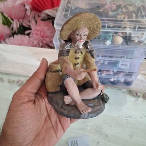 FISHERMAN 1140 PY53 -- GARDEN MINIATURES
