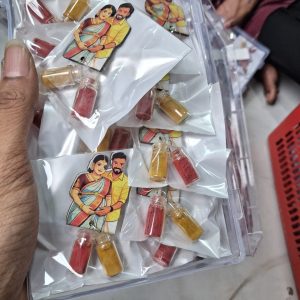 COUPLE BABY SHOWER PREGNANT - MANUFACTURER HALDI PASUPU KUMKUM - 20 PC PER PACK