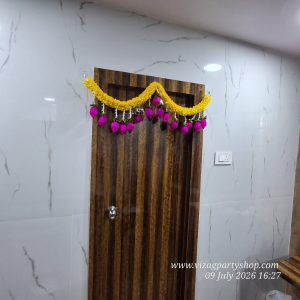 3 FEET THICK TRADITIONAL TORAN SIDE LOTUS WITH LILLY CENTERING