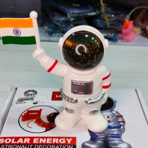 Solar Astronaut Waving Hand - Bobble Heads & Toys
